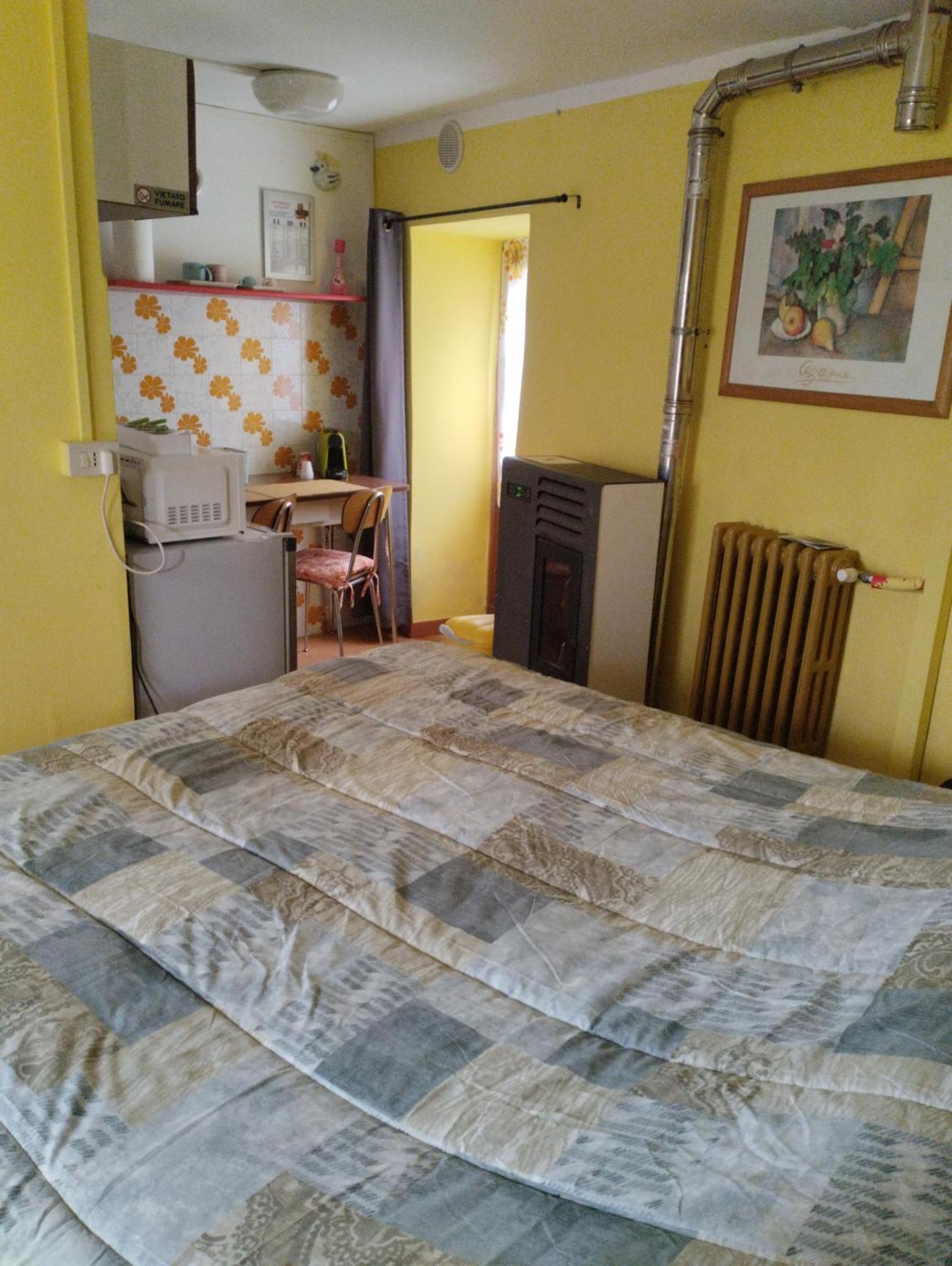 B&B La Marmotta Coazze Ruang foto